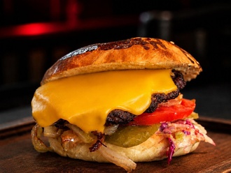 Cheeseburger görseli