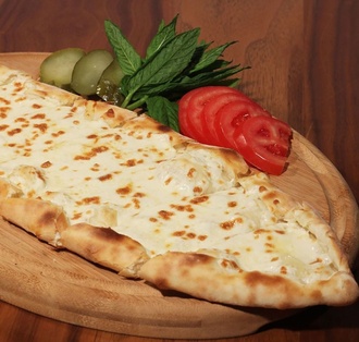Kaşarlı Pide görseli