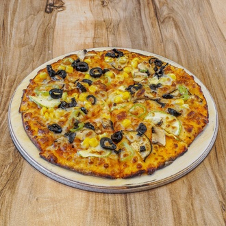 Ton Balıklı Pizza görseli