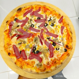 Quatro Stagioni Pizza görseli