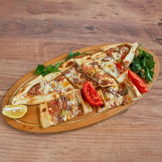 Karışık Pide görseli