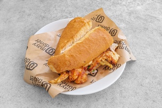 Susamlı Somun Ekmek Arası Döner görseli