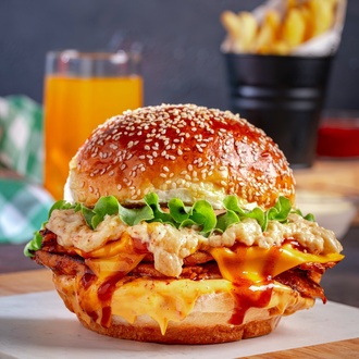 Beğendili Chicken Burger görseli