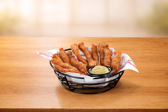 Chicken Fingers Salata görseli