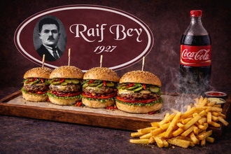 Dört Kardeş Klasik Burger & Coca Cola ( 1 Lt) görseli