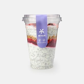 Chia Berry Parfait görseli