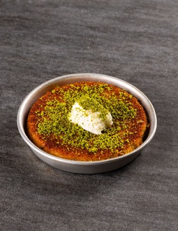 Künefe (Orta) görseli