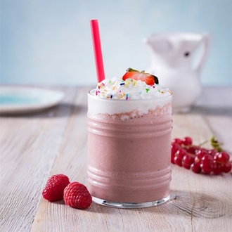 Orman Meyveli Milkshake görseli