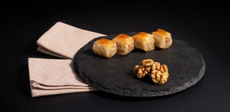 Cevizli Lokmalık Baklava (12 Dilim) görseli