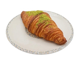 Fıstıklı Kruvasan görseli