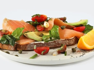 Avokado & Somon görseli