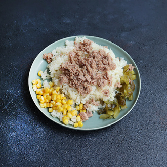 Ton Balıklı Pilav görseli