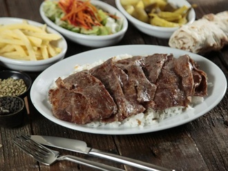 Pilav Üstü Et Döner (200 G) görseli