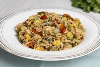 Şehriye Salatası görseli
