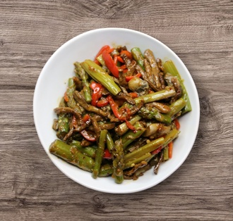 Kuşkonmazlı Dana Eti görseli