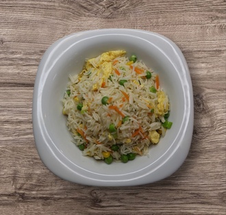 Yumurtalı Sebzeli Pilav görseli