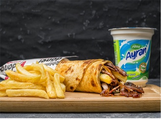 Et Döner Dürüm (70 G) Cips + Ayran Menü görseli