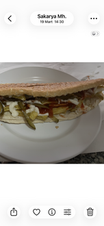 3/4 Ekmek Arası Tavuk Döner görseli