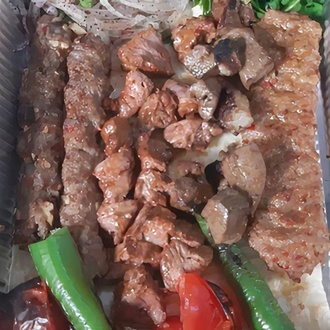 Tavuksuz Karışık Kebap görseli
