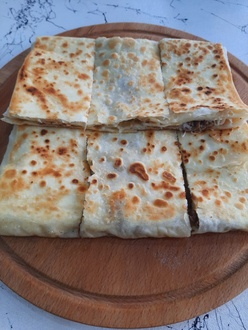 2'Li Jambonlu Kaşarlı Gözleme Menü(1 Lt Cocacola) görseli