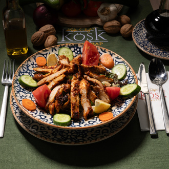 Tavuklu Salata görseli