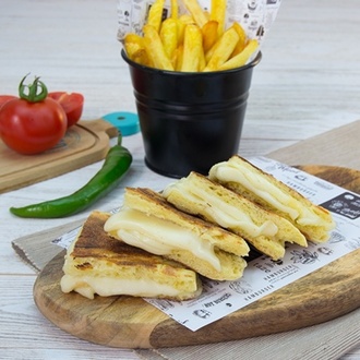 Kaşarlı Bazlama Tost görseli
