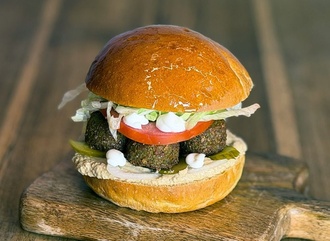 Falafel Lübnan Burger görseli