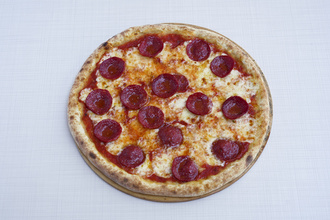 Sucuklu Pizza (Küçük Boy) görseli