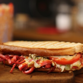 Ayvalık Tost Menü görseli