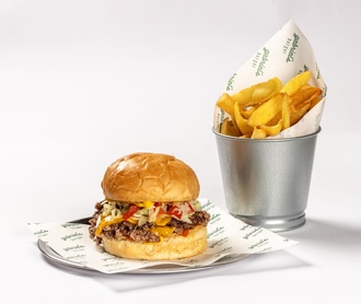 Classic Smash Burger görseli
