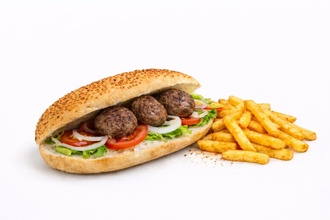 Yarım Ekmek Arası Köfte görseli