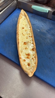 Kaşarlı Pide görseli