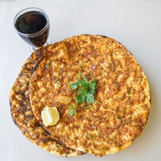 Lahmacun (2 Adet) Menü görseli