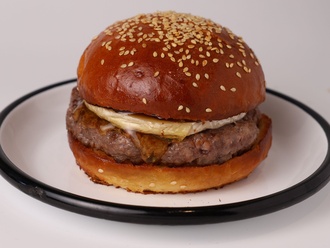 Brie & Bal Burger (Single) görseli