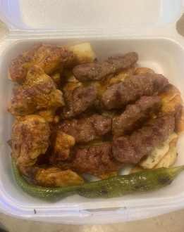 Köfte & Tavuk Şiş Karışık görseli