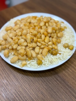 Pilav Üstü Kuru Fasulye görseli
