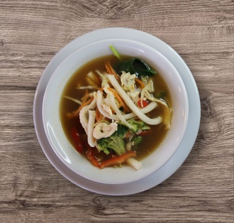 Tavuklu Sebzeli Udon Çorba görseli