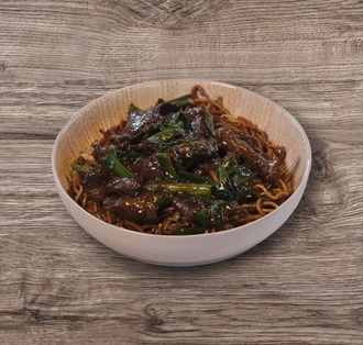 Sebzeli Erişte Üstü Sarımsak Soslu Dana Eti görseli