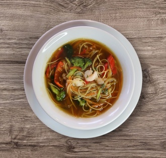 Karidesli & Sebzeli Ramen Çorbası görseli