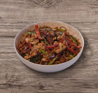 Sebzeli Erişte Üstü Kung Pao Tavuk görseli