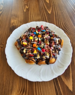 Bubble Waffle Tabakta görseli