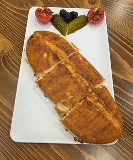 Kaşarlı Tost görseli