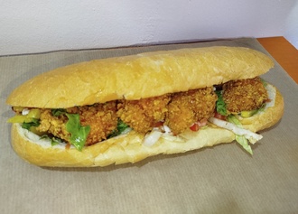 Ekmek Arası Çıtır Tavuk görseli