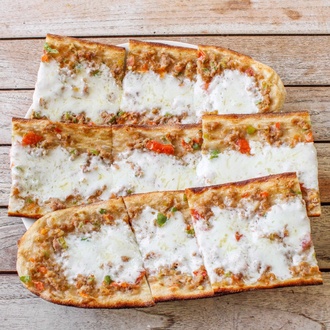 Mevlana Pide (Kıymalı Peynirli) görseli