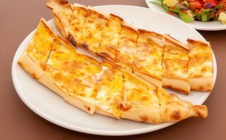 Kaşarlı Yumurtalı Bafra Pidesi (Açık) (Kayık) görseli