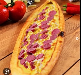 Sosisli Pide görseli