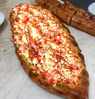 Tavuklu Bafra Pidesi (Açık) (Kayık) görseli