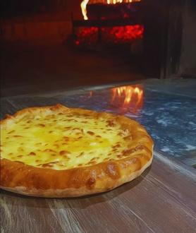 Trabzon Kaşarlı Bafra Pidesi (Yuvarlak) görseli
