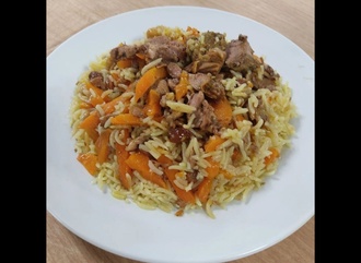 Etli Özbek Pilavı görseli