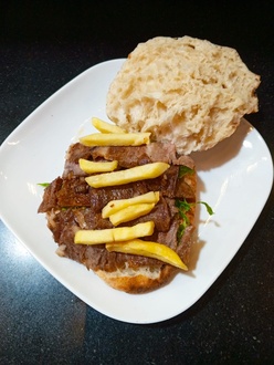 Tombik Ekmek Arası Et Döner (80 Gr.) görseli